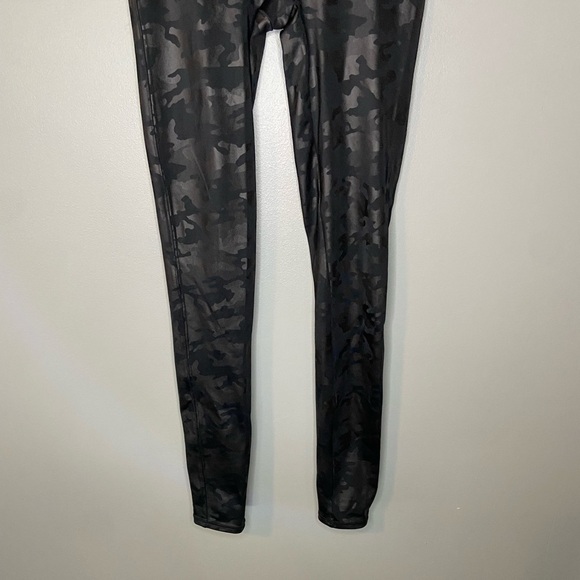 SPANX Faux Leather Camo Leggings - Picture 7 of 13